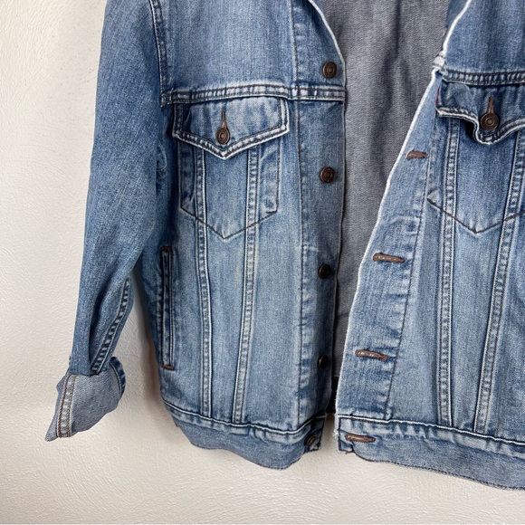 Levi’s Denim Jacket Size Small - Picture 3 of 4